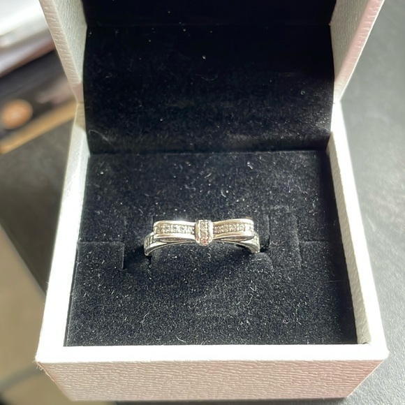 Bow Tie 925 Silver Ring - Picture 6 of 14